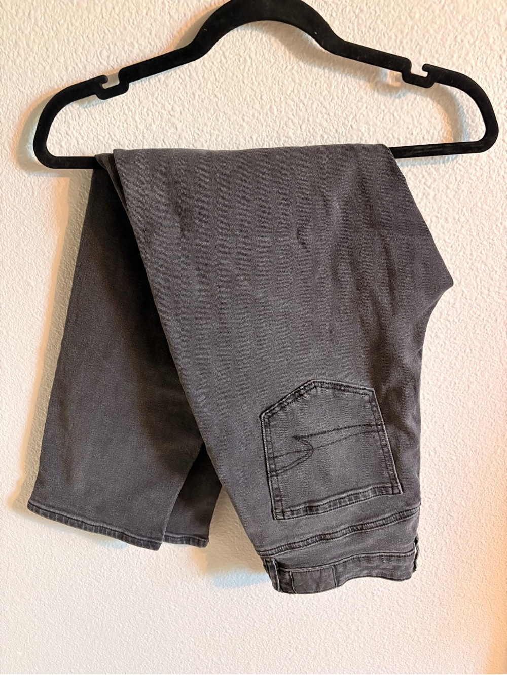 American Eagle Outfitters Charcoal Gray Cropped Ankle Jeans